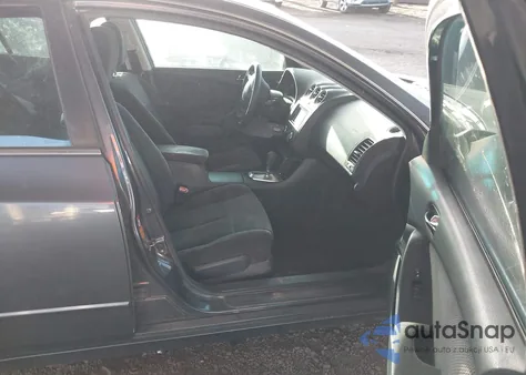 2009 Nissan Altima 2.5 S z USA, uszkodzony, nr VIN 1N4AL21E29N480419